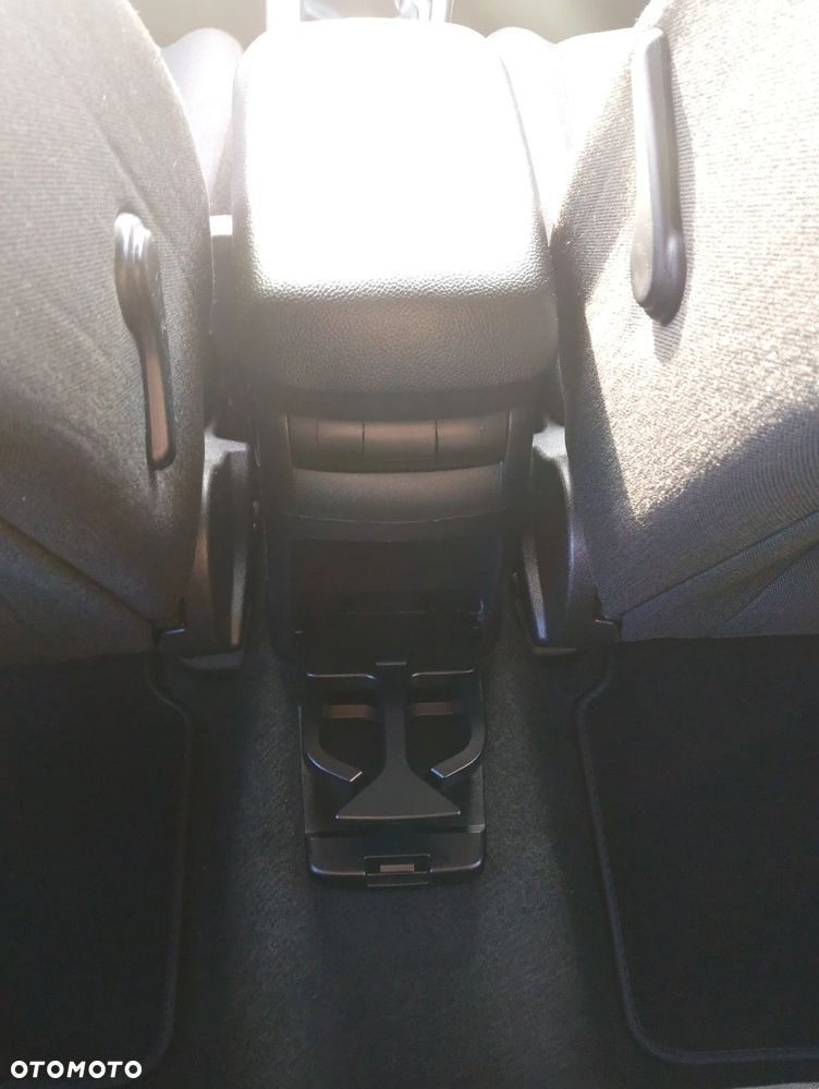 Kia Ceed 1.4 CVVT Attract - 13