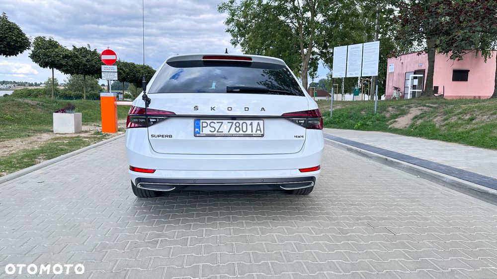 Skoda Superb 2.0 TDI 4x4 DSG Sportline - 5