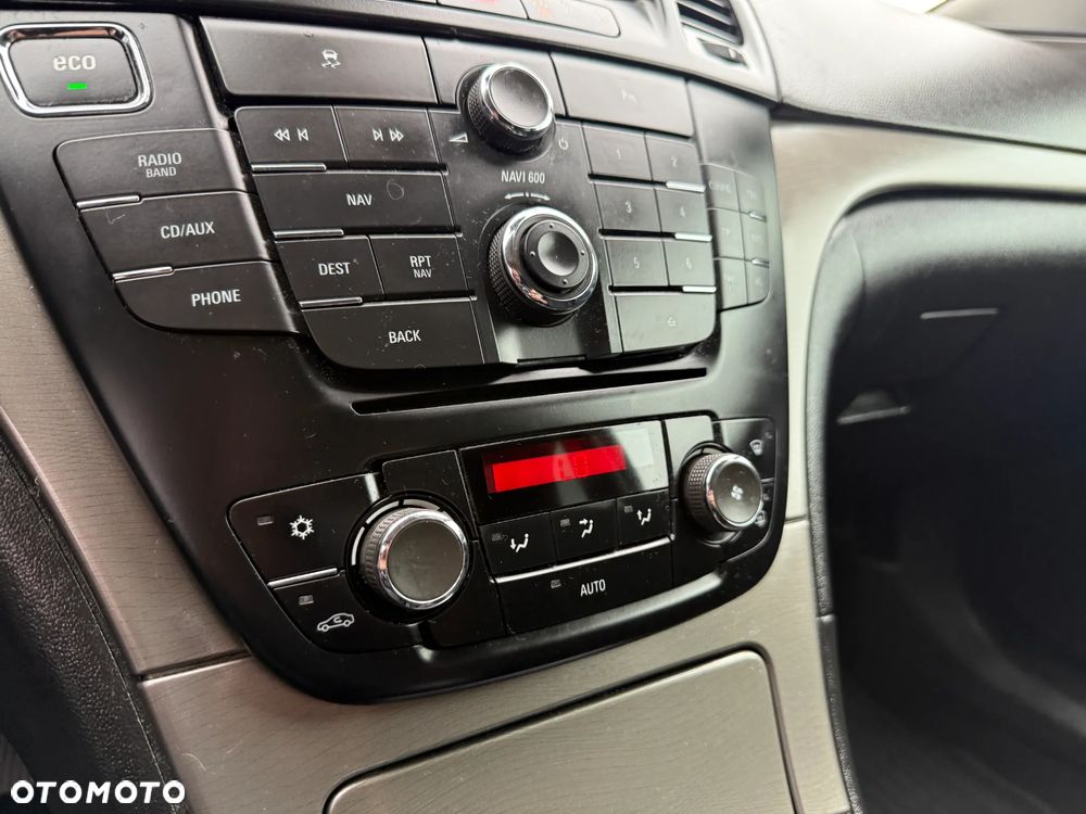 Opel Insignia 1.4 T Cosmo S&S - 18