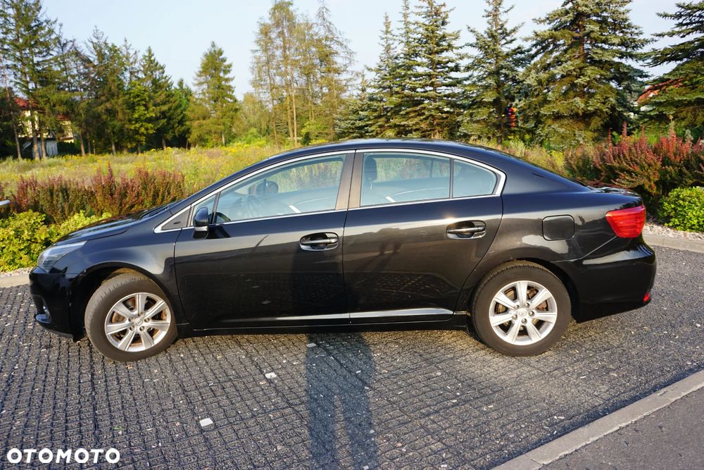 Toyota Avensis 1.8 Premium MS - 2