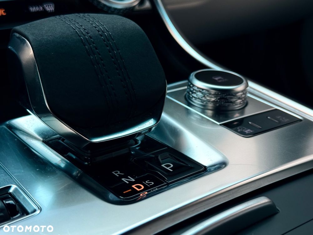 Jaguar XF D200 R-Dynamic SE - 19
