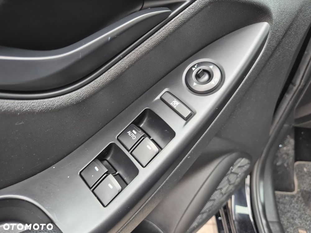 Hyundai ix20 1.6 CRDi blue Passion - 33