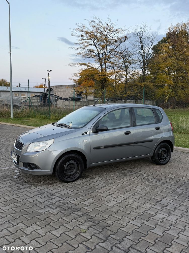 Chevrolet Aveo - 3