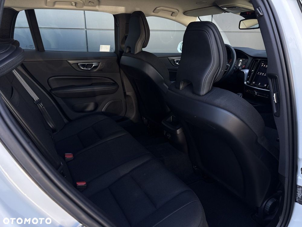 Volvo V60 - 23