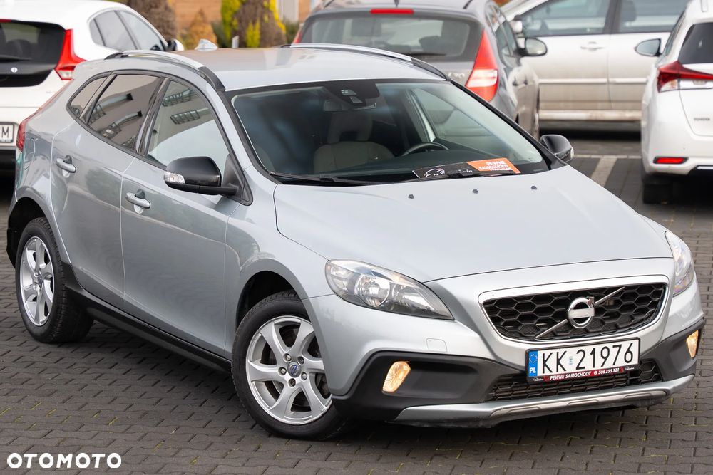 Volvo V40 Cross Country D3 Momentum - 6