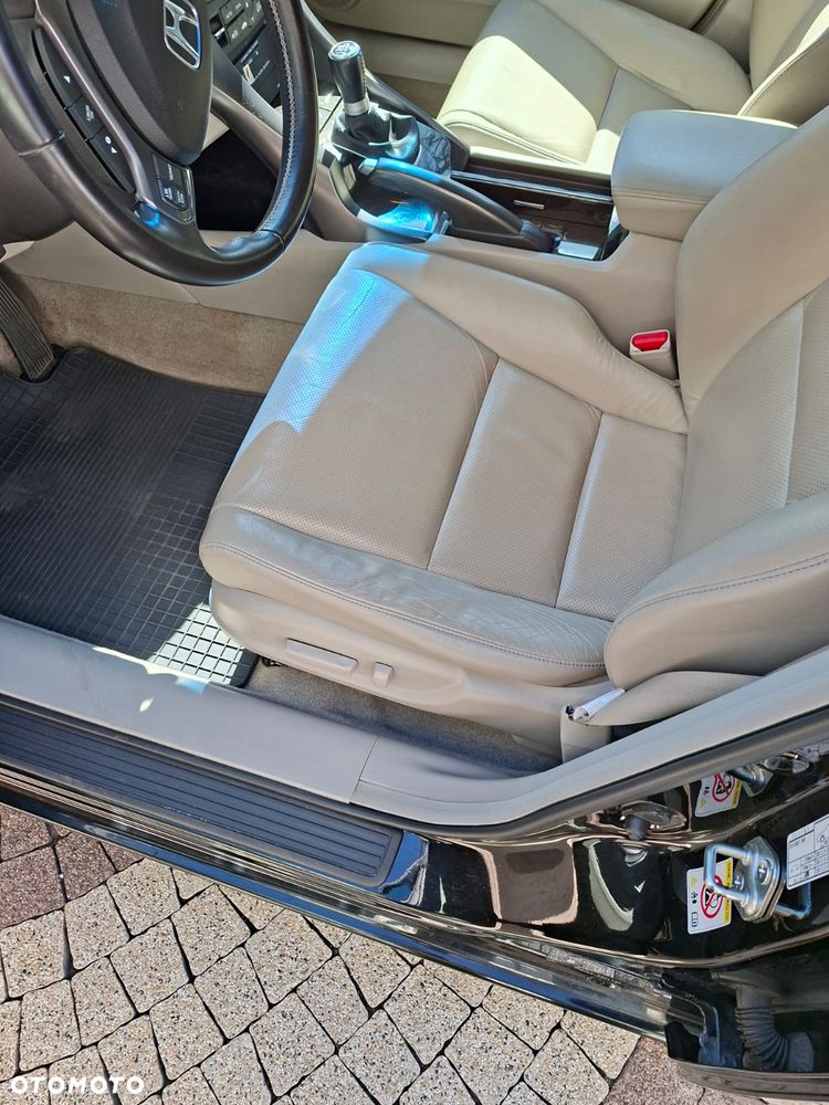 Honda Accord 2.0 Executive - 25