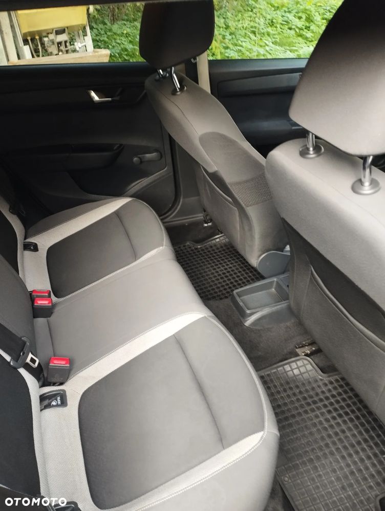 Skoda Fabia 1.0 Active - 11