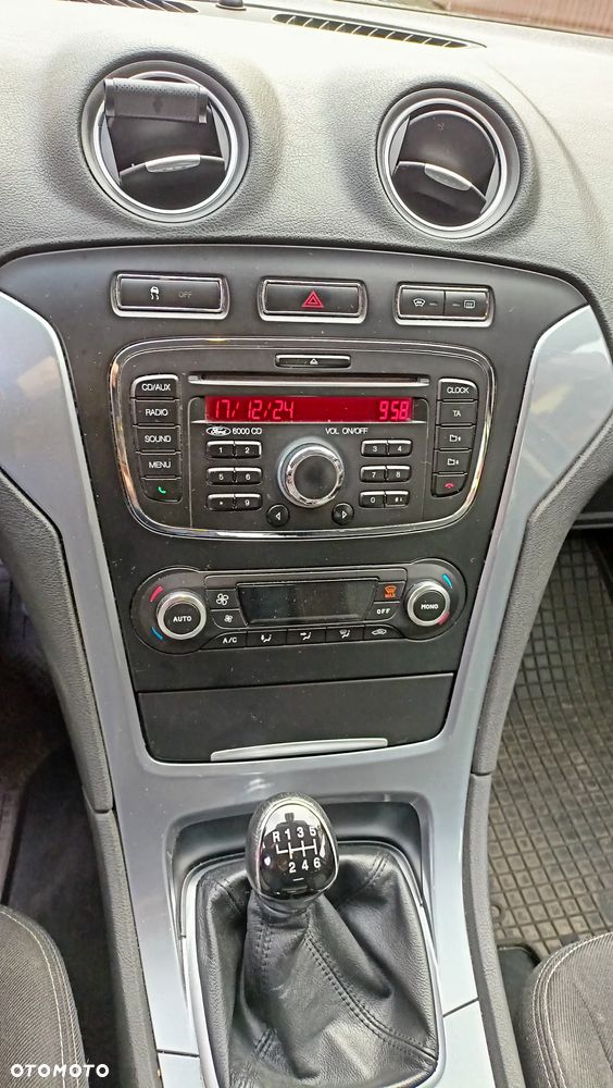 Ford Mondeo 2.0 TDCi Gold X - 6