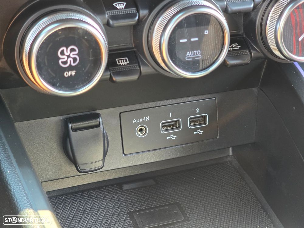 Renault Clio 1.0 TCe RS Line - 34