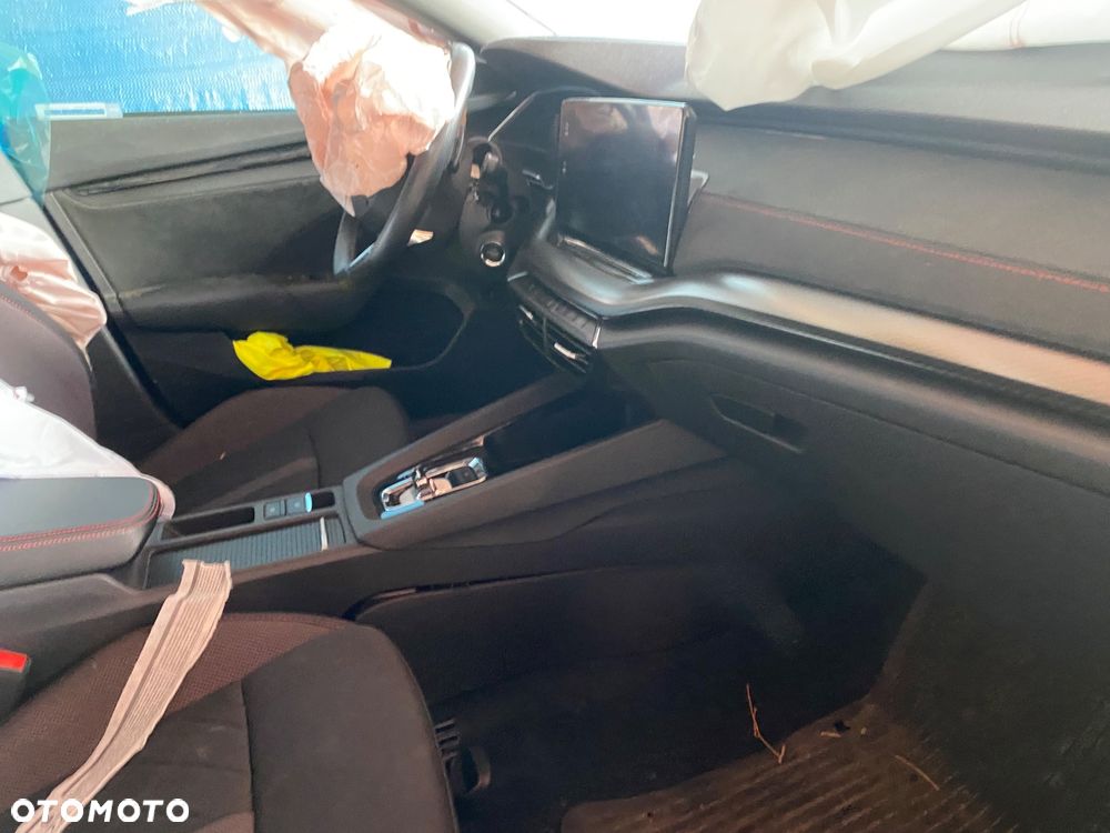 Skoda Octavia 2.0 TSI RS 245 DSG - 10