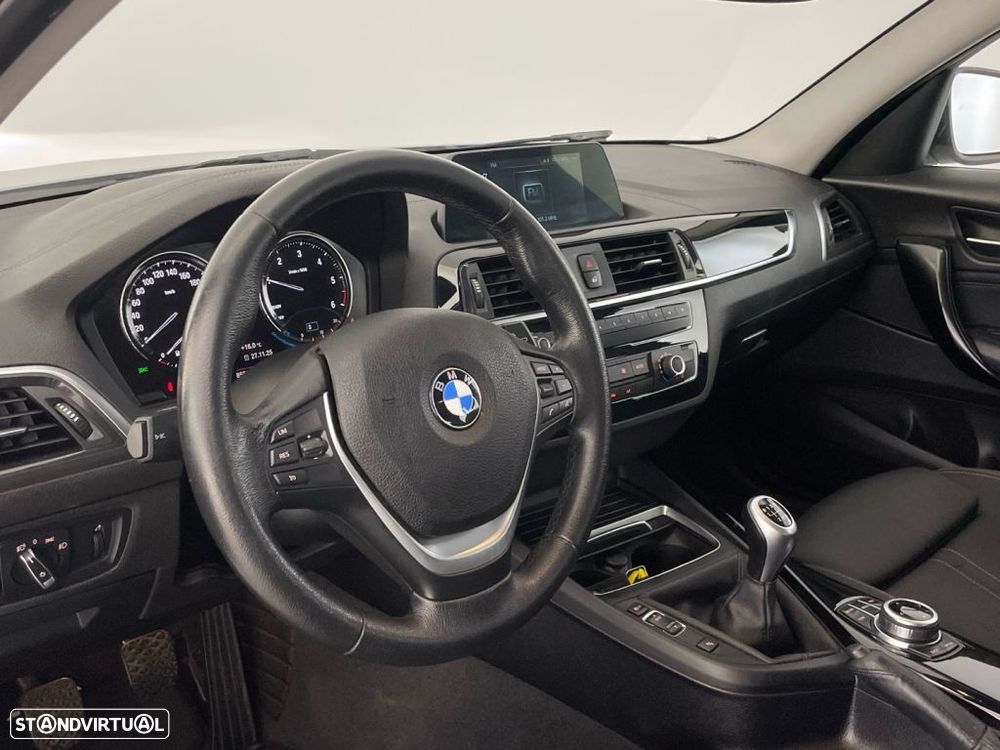 BMW 116 d Line Sport - 16