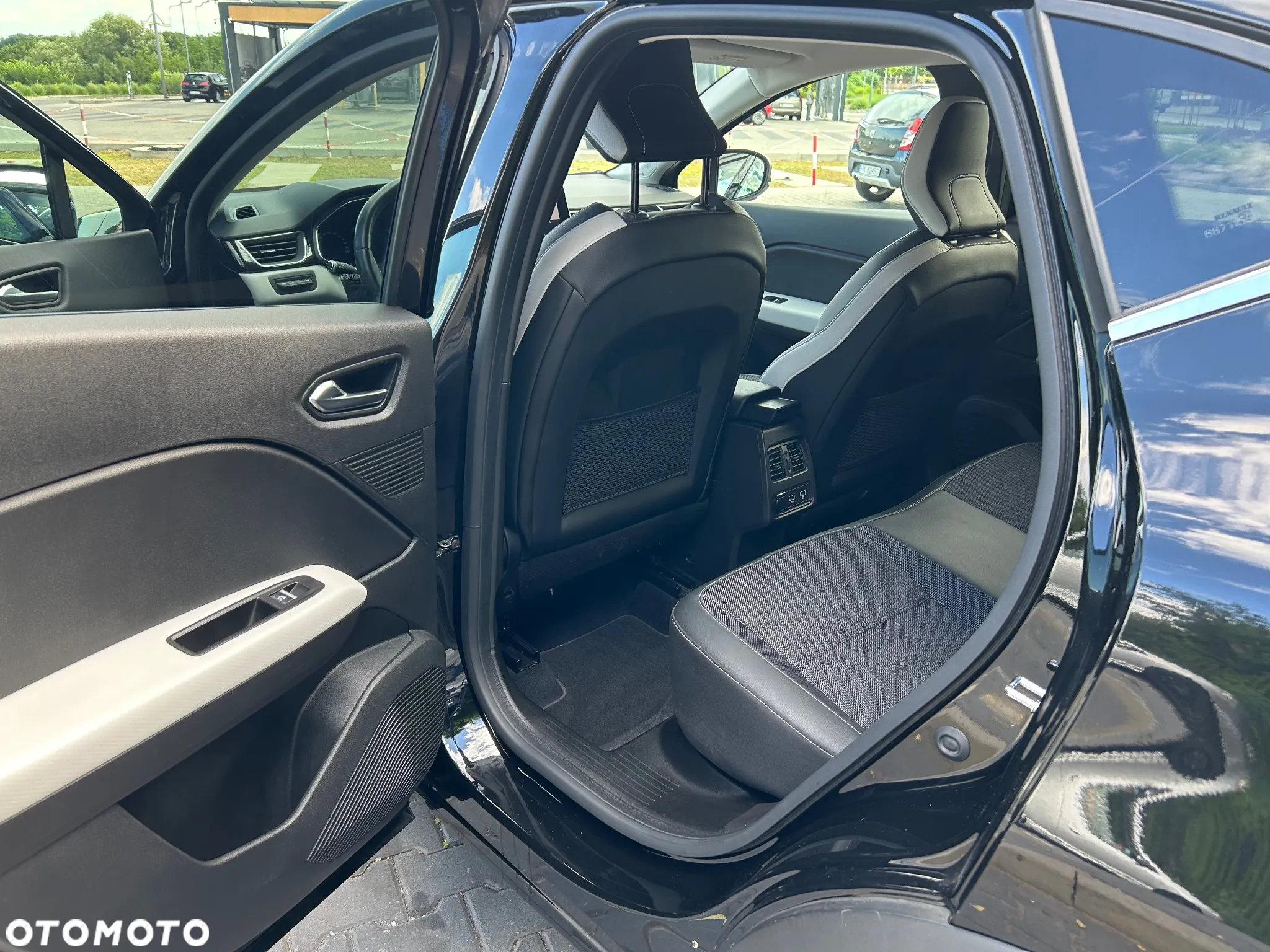 Renault Captur 1.3 TCe Intens EDC - 21