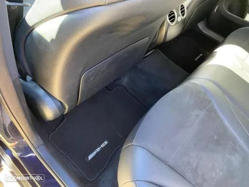 Mercedes-Benz GLC 250 d 4Matic 9G-TRONIC AMG Line - 13