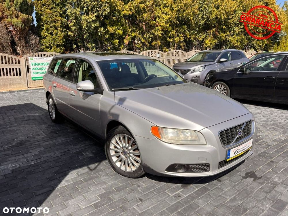 Volvo V70 2.4D Momentum - 14