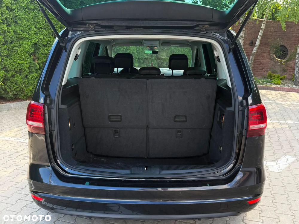 Volkswagen Sharan 2.0 TDI DSG (BlueMotion Technology) Highline - 36