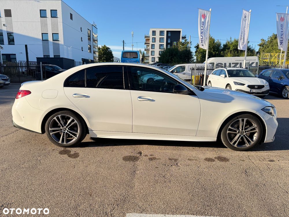 Mercedes-Benz Klasa C 300 d mHEV 4-Matic AMG - 5