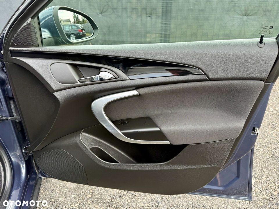 Opel Insignia 2.0 Turbo Cosmo - 31