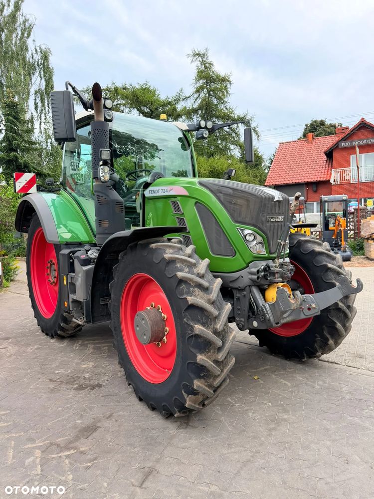 Fendt 724 profi plus - 2