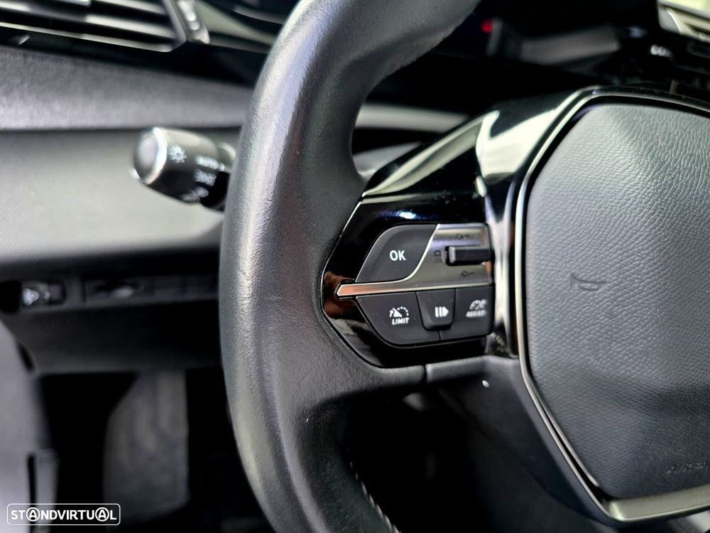 Peugeot 308 - 12