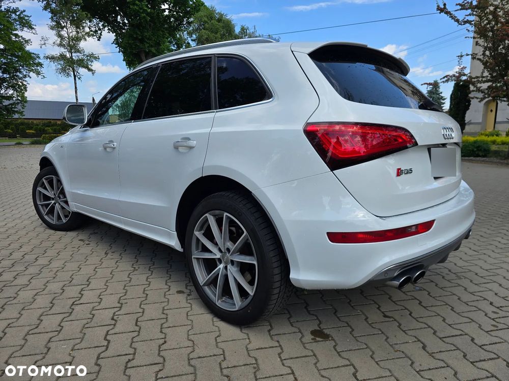 Audi SQ5 - 5