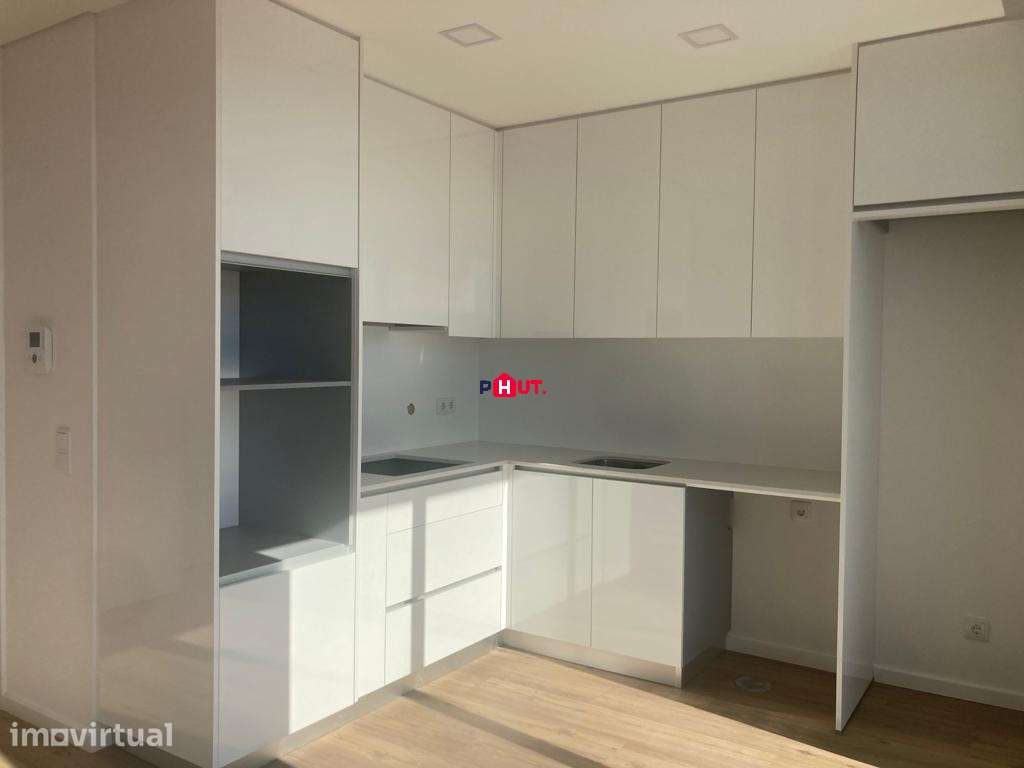 Apartamento T2 -Penthouse Lousada - centro - Grande imagem: 3/12
