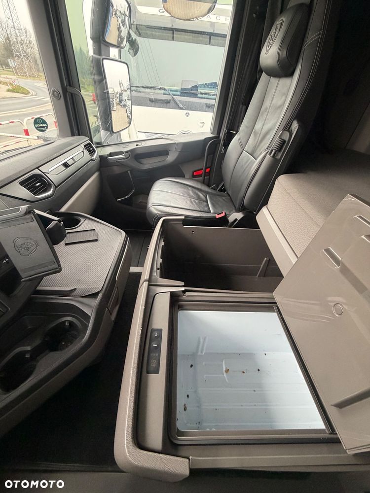 Scania R450 Hydraulika skóra led - 17