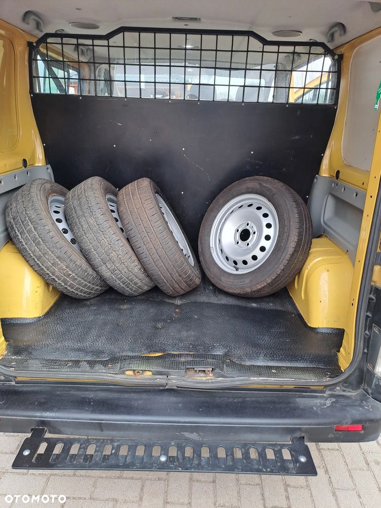 Renault trafic - 16
