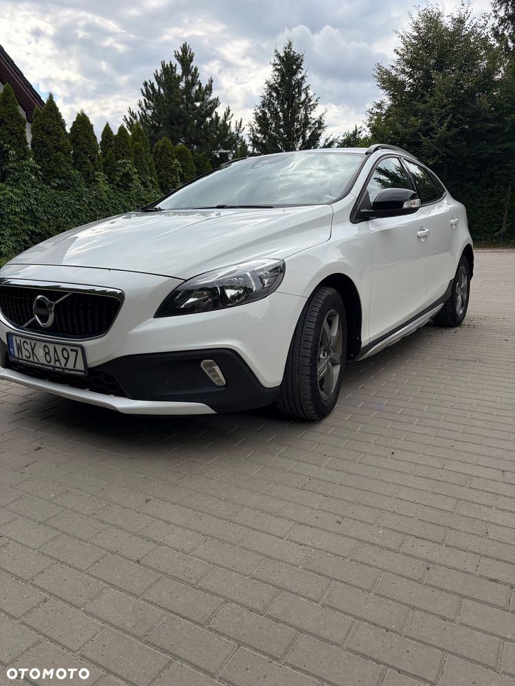 Volvo V40 Cross Country D2 Drive-E SCR Momentum - 11