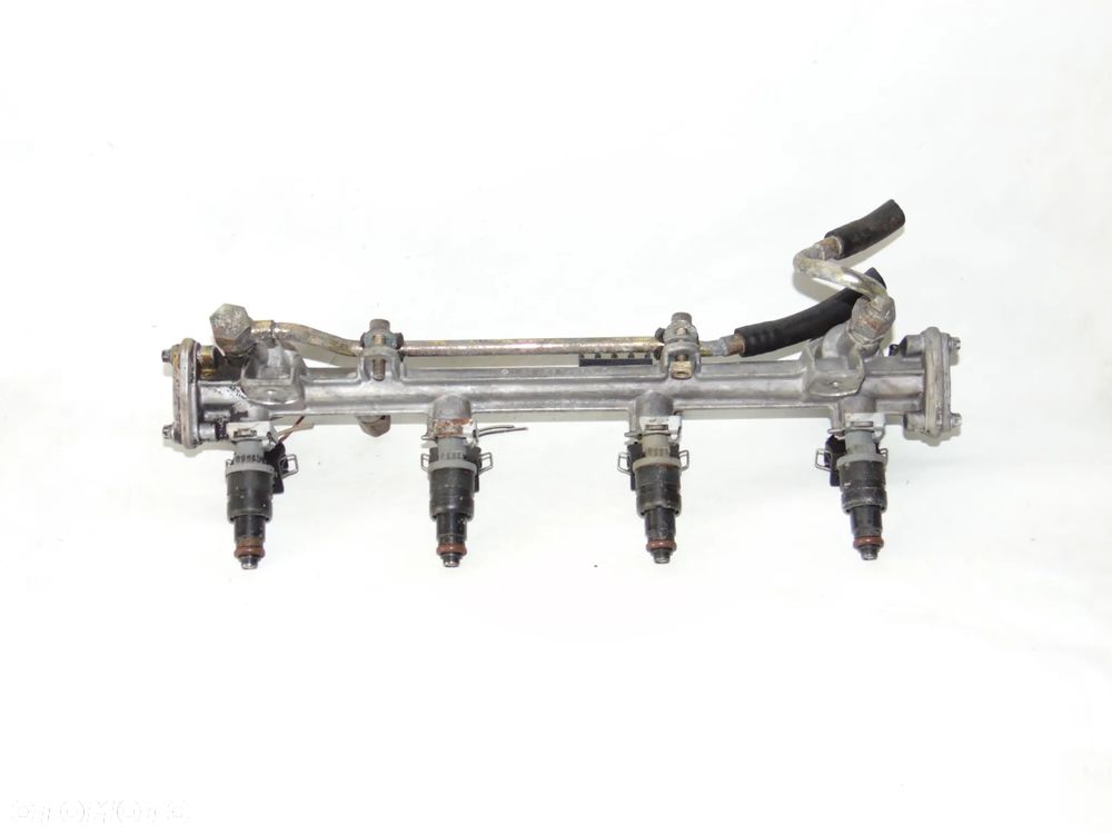 KOMPLET wtryski wtrysk wtryskiwacz paliwa 0000787423 Mercedes C Klasa W202 W124 benzyna 1.8 2.0 - 2