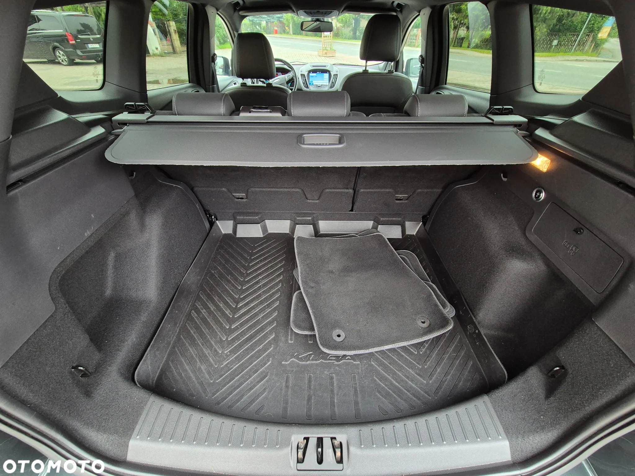 Ford Kuga 2.0 TDCi 4x2 ST-Line - 13