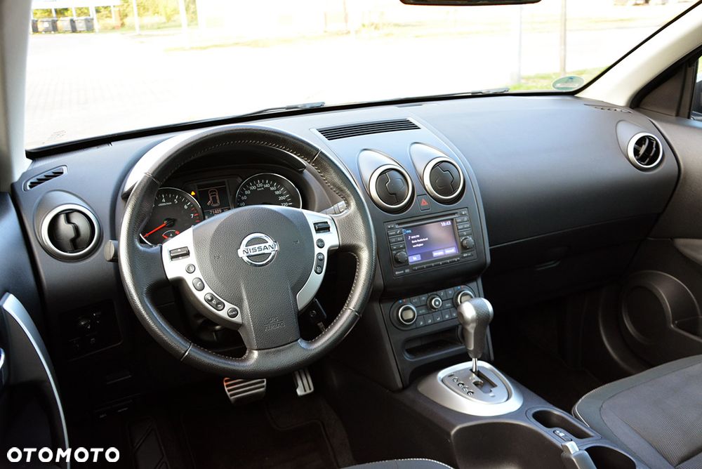 Nissan Qashqai 2.0 CVT I-Way - 36