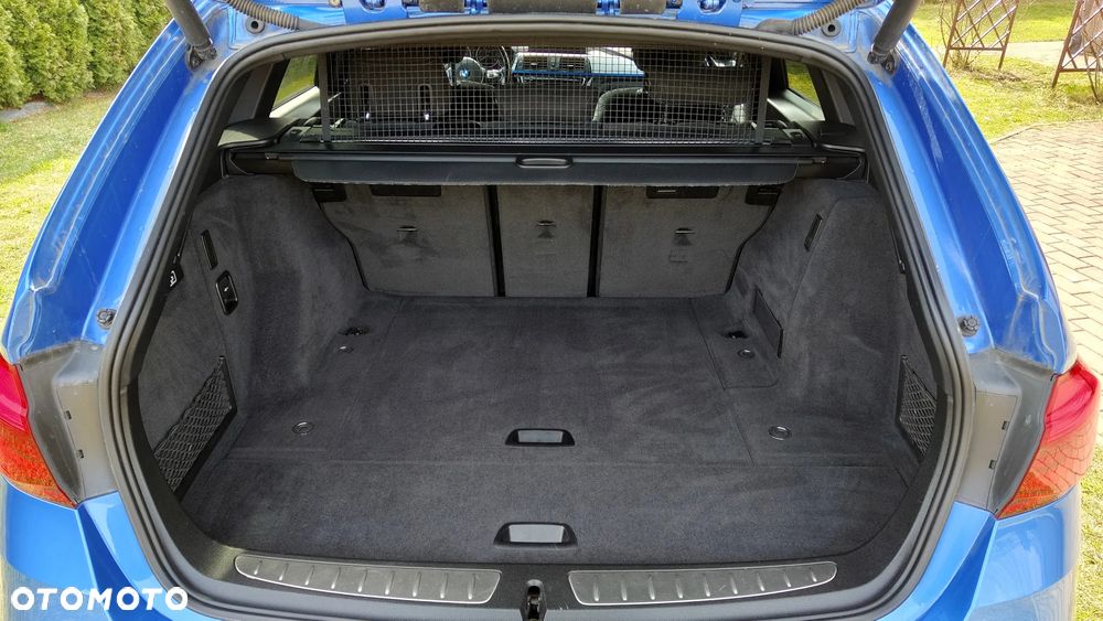 BMW Seria 3 335d xDrive M Sport Shadow - 29