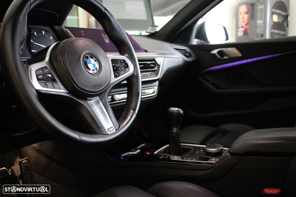 BMW 116 d Corporate Edition M - 43