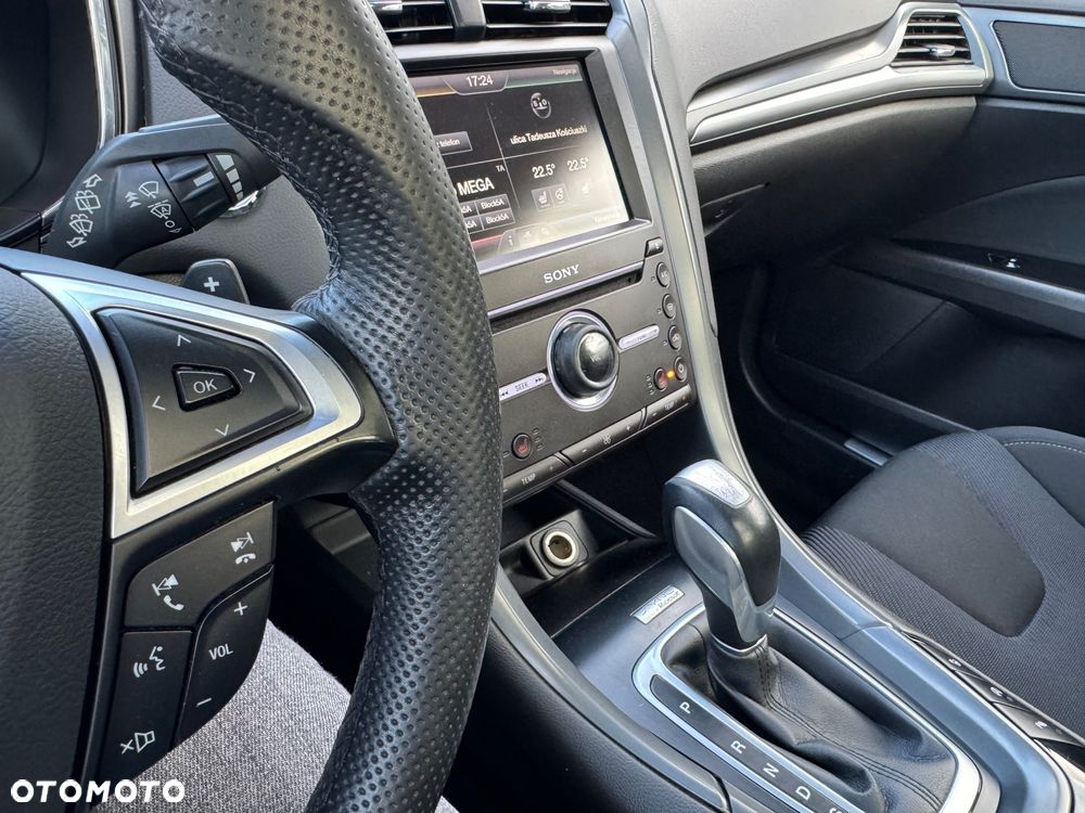 Ford Mondeo 2.0 EcoBlue VIGNALE - 33