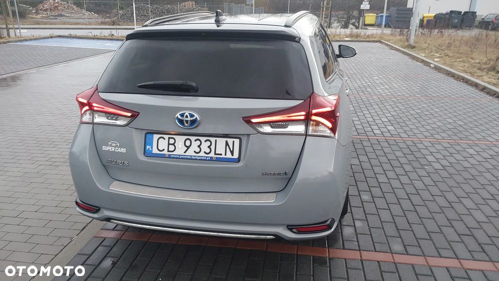 Toyota Auris Hybrid 135 Selection - 3