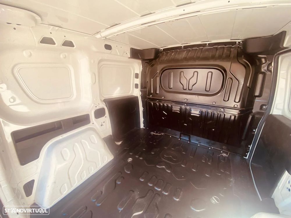 Fiat Doblo Cargo - 15