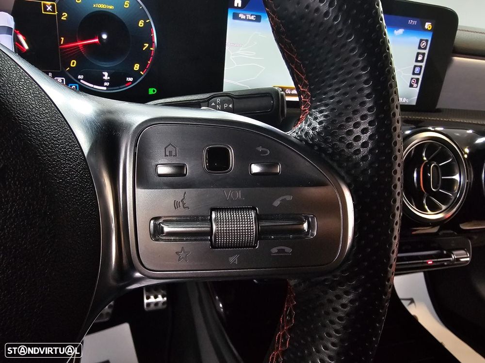 Mercedes-Benz CLA 180 - 16