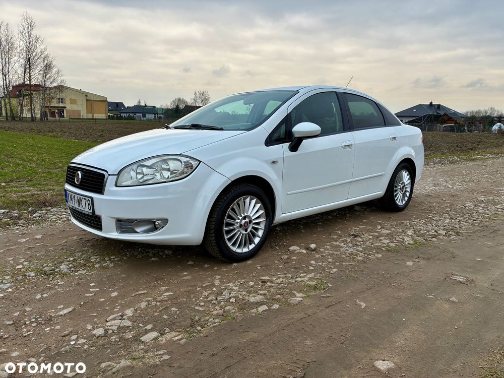 Fiat Linea 1.4 Dynamic Euro5 - 13