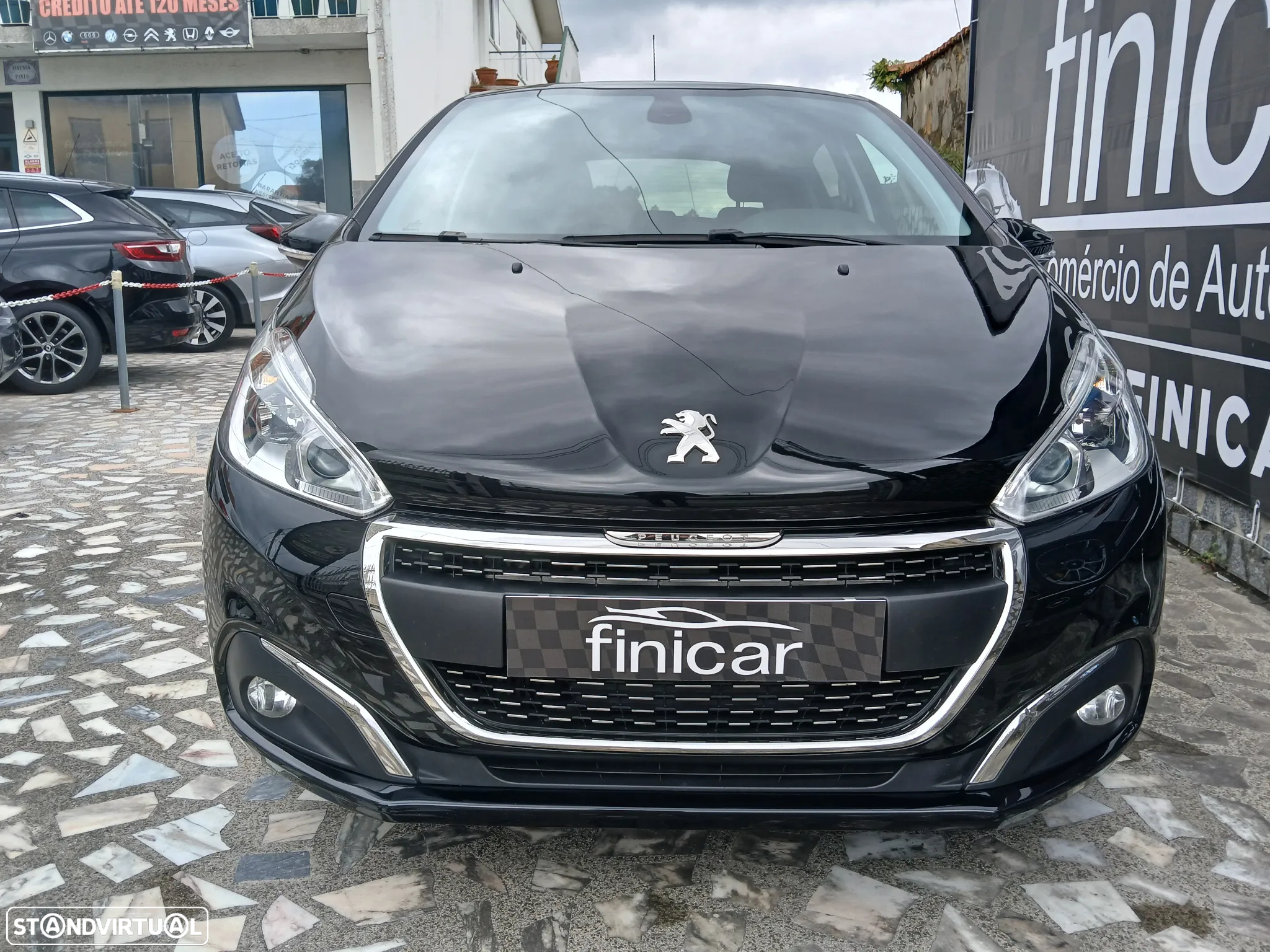Peugeot 208 1.5 BlueHDi Signature - 4