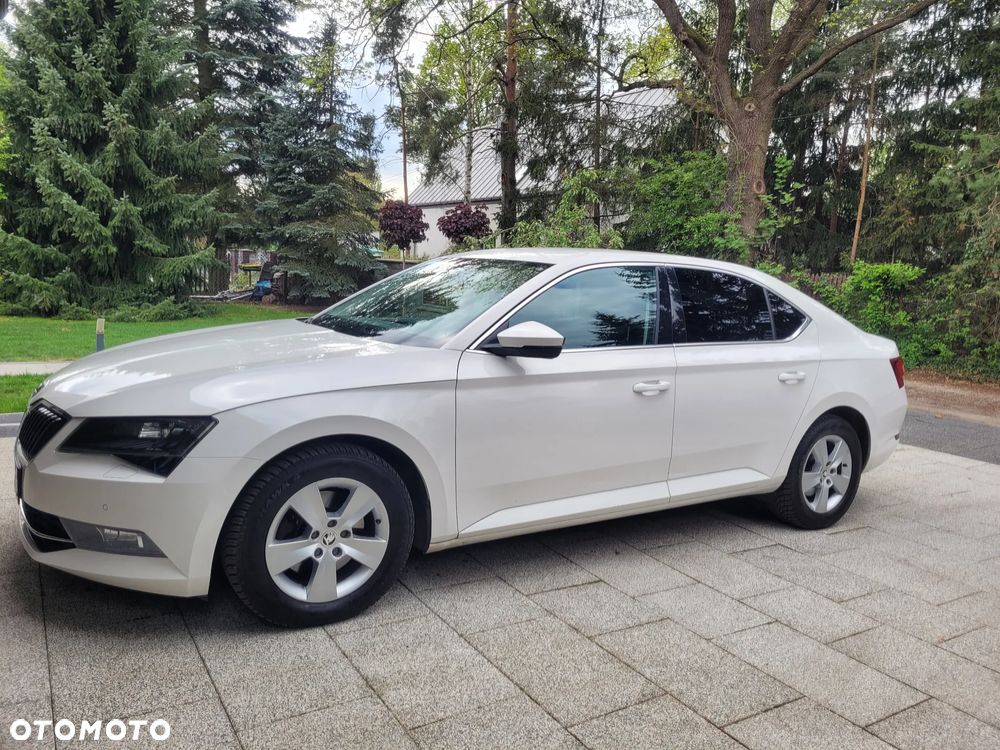 Skoda Superb 2.0 TDI Style - 1