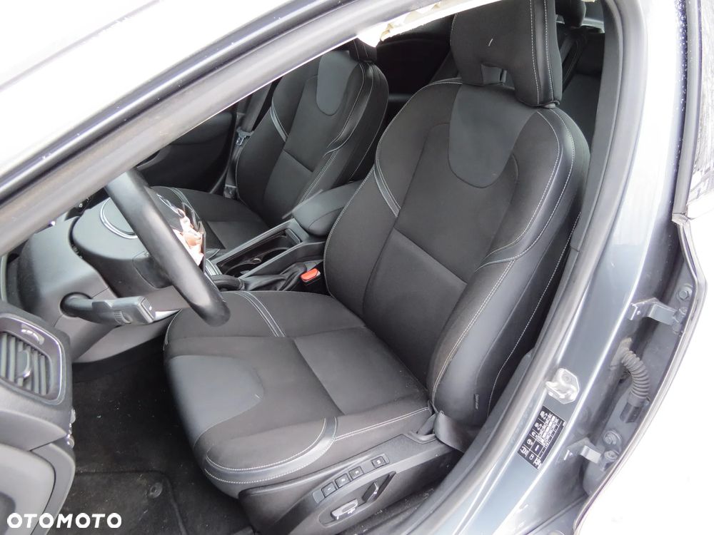 VOLVO V40 II 2.0 D4 D4204T14 LAKIER 714-16 NA CZĘŚCI - 20