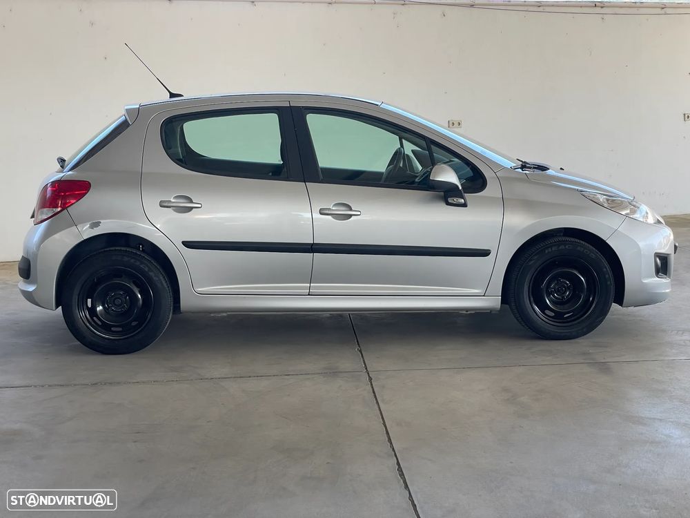Peugeot 207 1.4 16V Active - 6