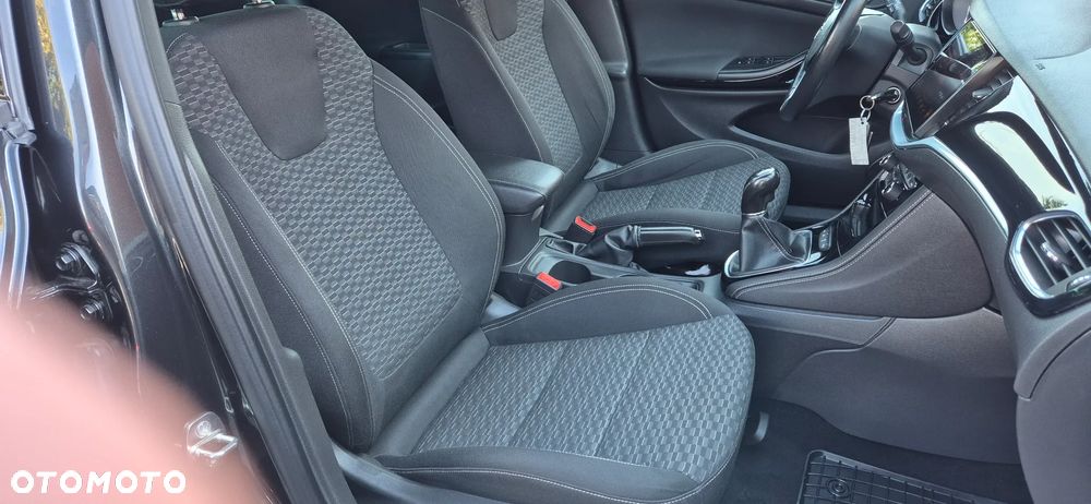 Opel Astra - 12