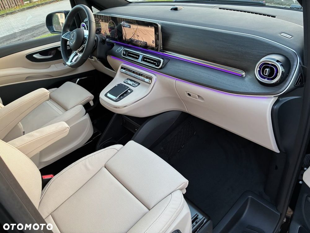 Mercedes-Benz Klasa V 300 d 4-Matic 9G-Tronic Avantgarde (długi) - 21