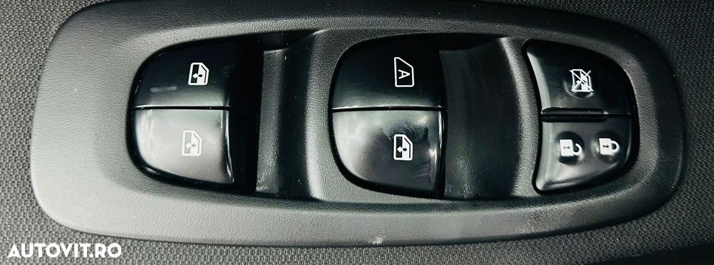 Renault Kadjar Energy dCi 110 LIMITED - 11