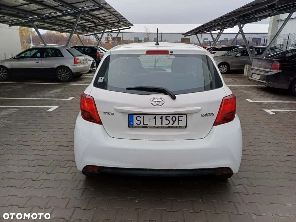 Toyota Yaris - 7
