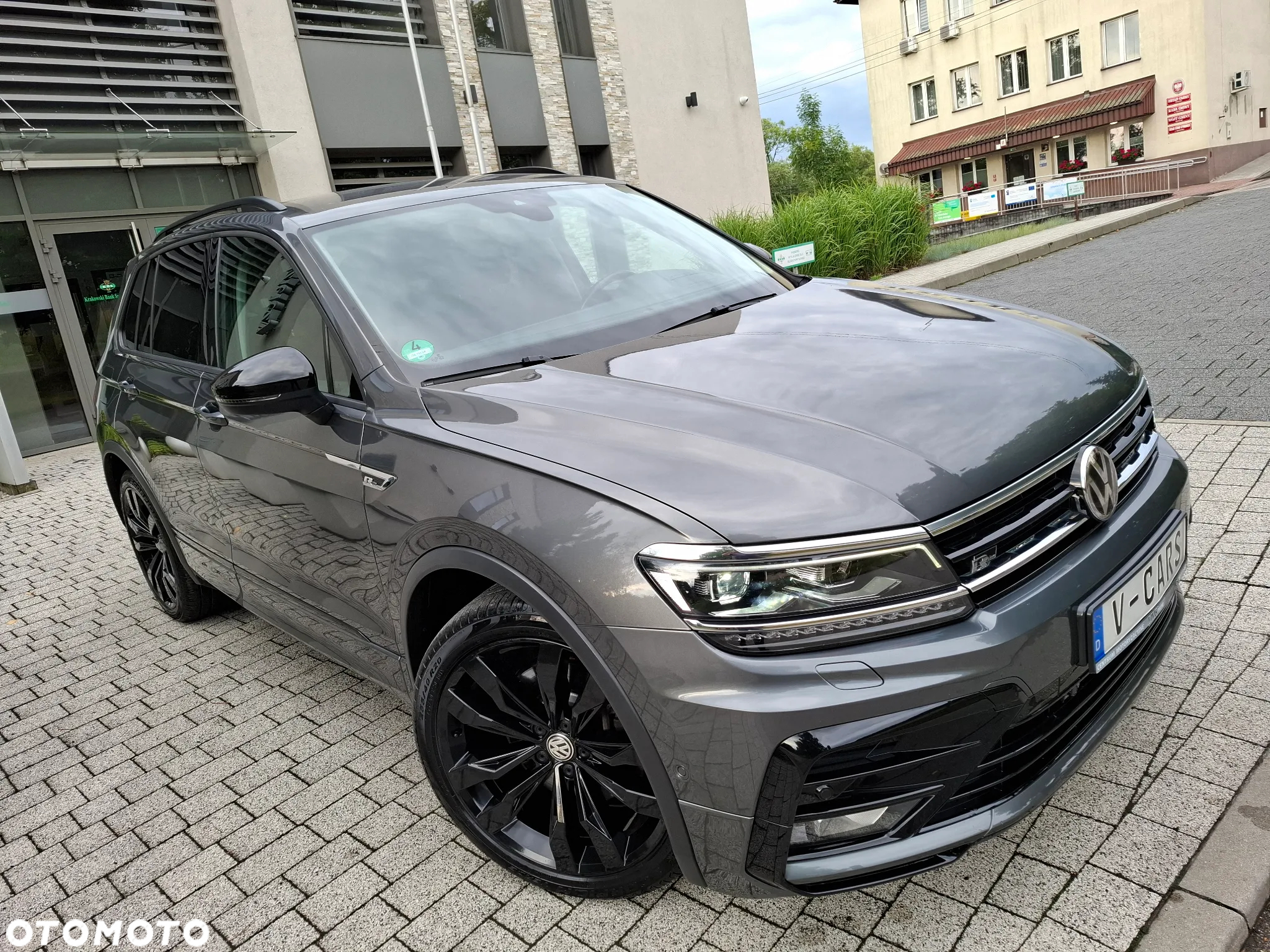 Volkswagen Tiguan 2.0 TDI SCR 4MOTION DSG Highline - 4