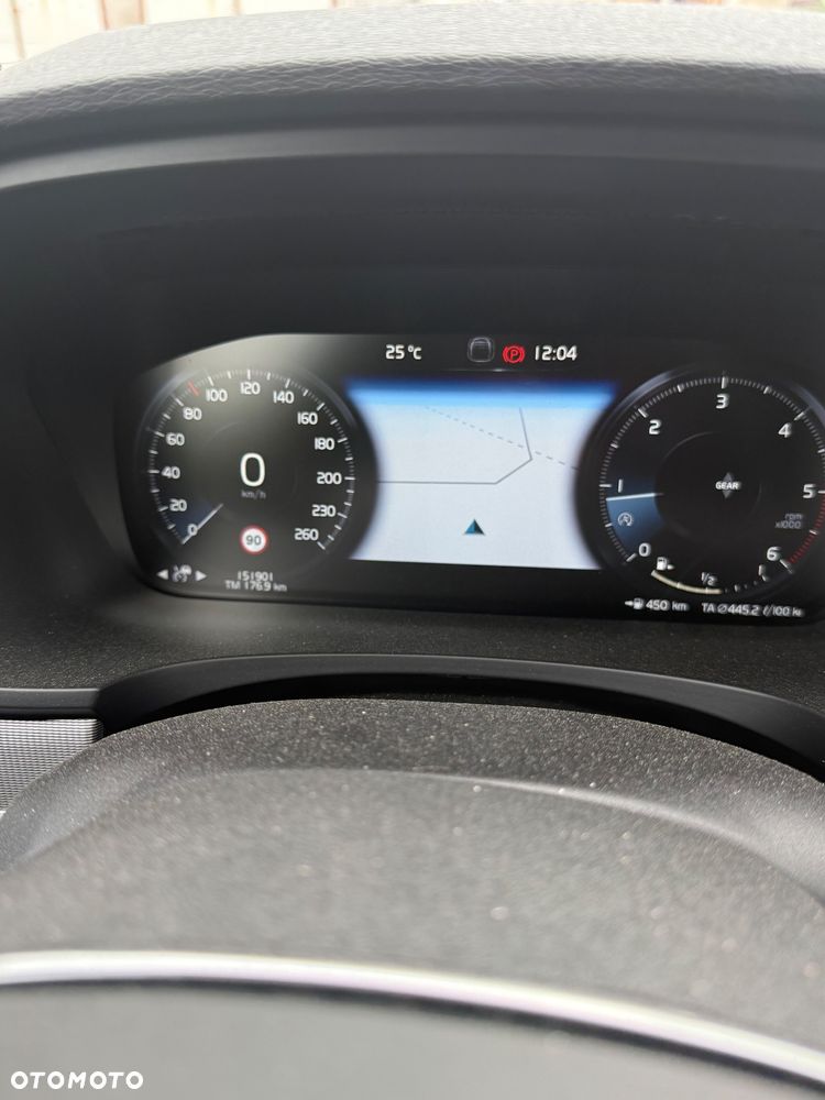 Volvo V90 D4 SCR R-Design - 10