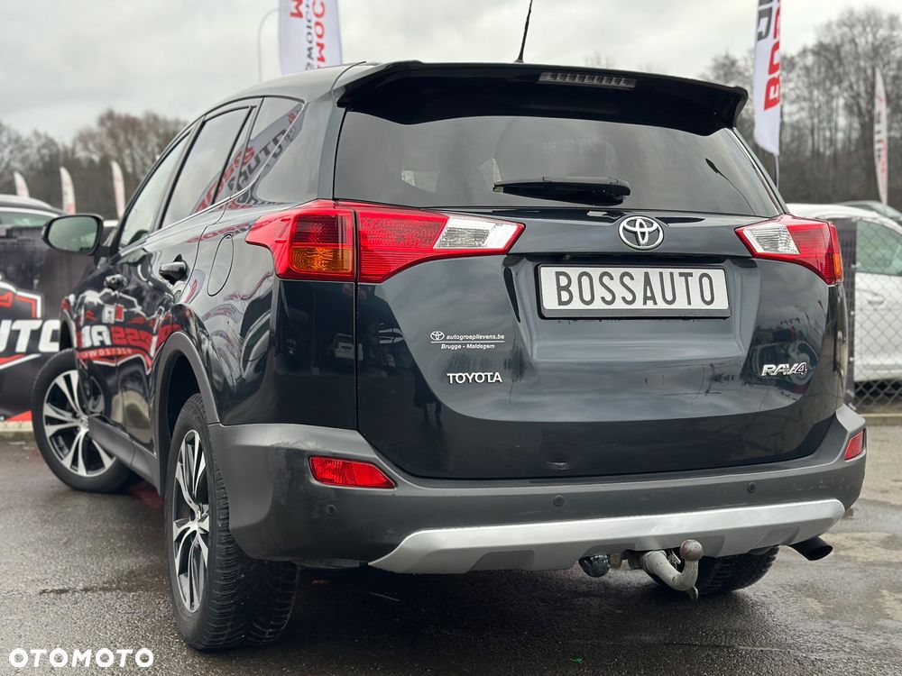 Toyota RAV4 2.0 D-4D Active 4x2 - 7