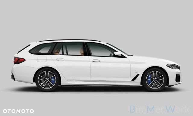 BMW Seria 5 520d xDrive mHEV M Sport sport - 4